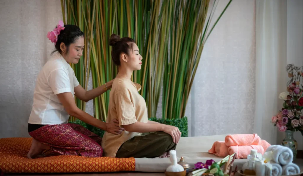 Home Massage Bangkok: Ultimate 2025 Guide for Tourists & Expats